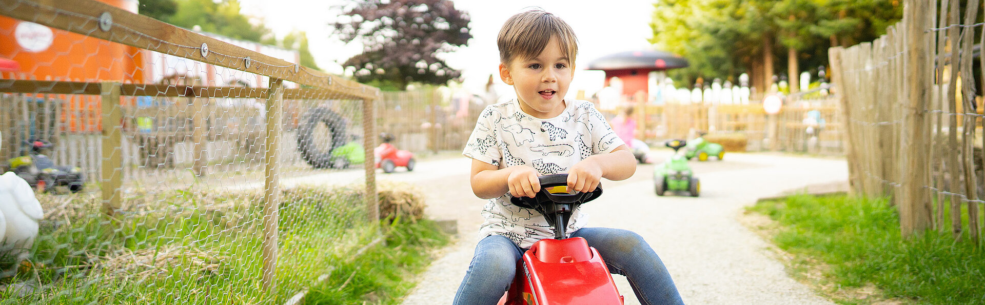 Tractor School - Rutschautos und Trecker